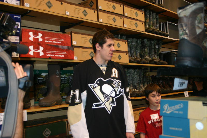 pittsburgh penguins under armour